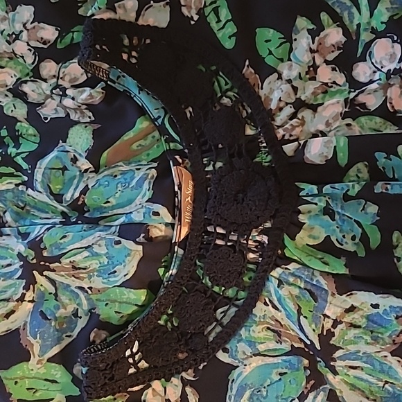 White Stag size L 12/14 sleeveless floral dress - Picture 5 of 5